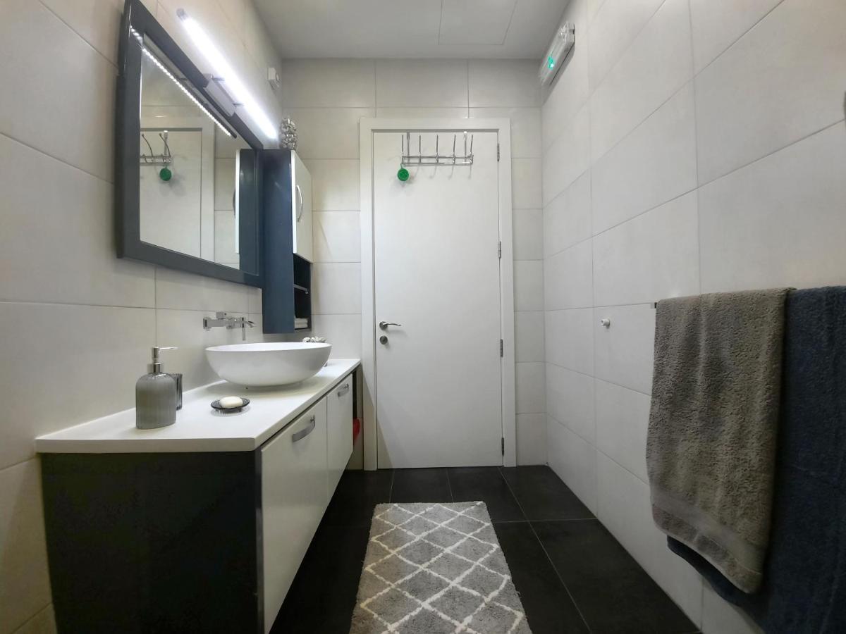Cozy Rooms - Great Bus Connections - Free Parking Mosta Exteriér fotografie
