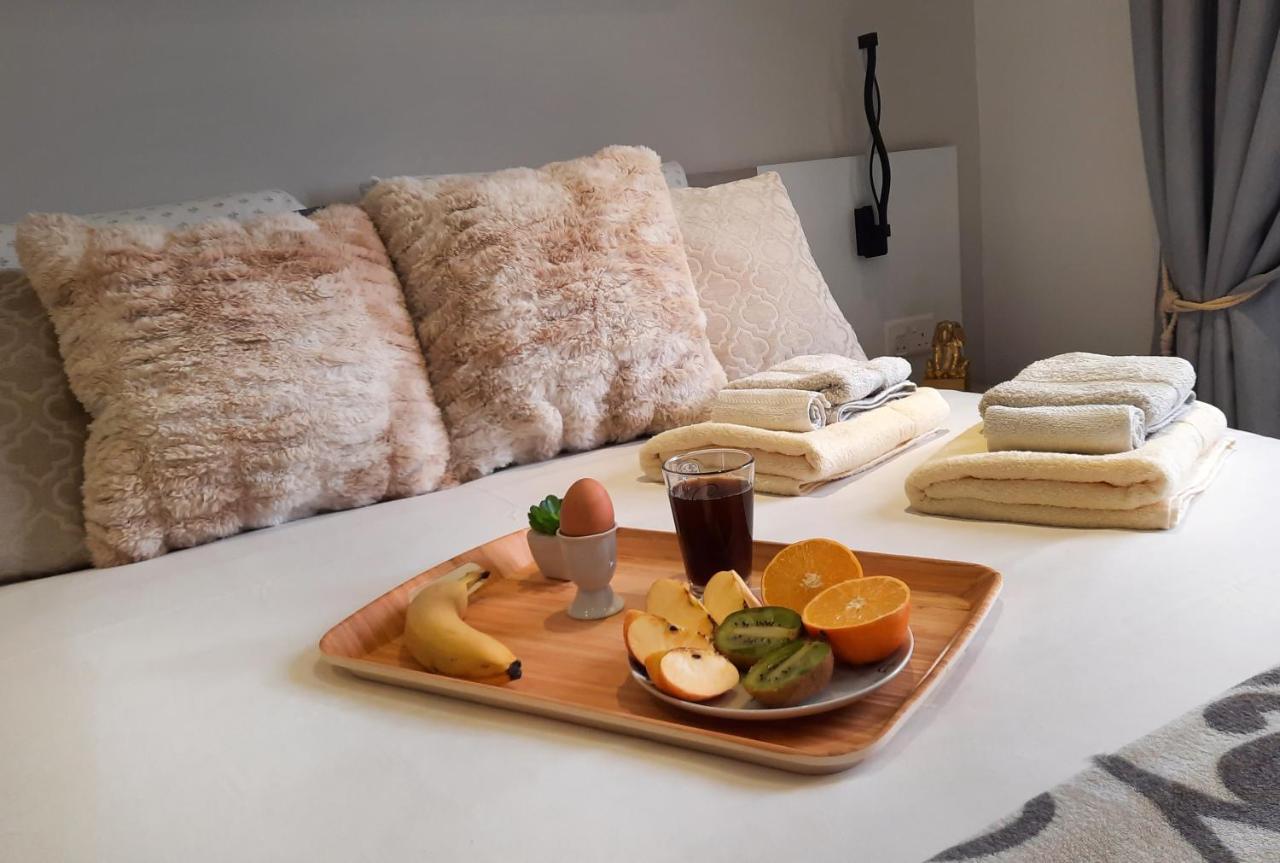 Cozy Rooms - Great Bus Connections - Free Parking Mosta Exteriér fotografie